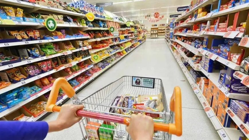 El consumo masivo cayó más de 20% en abril